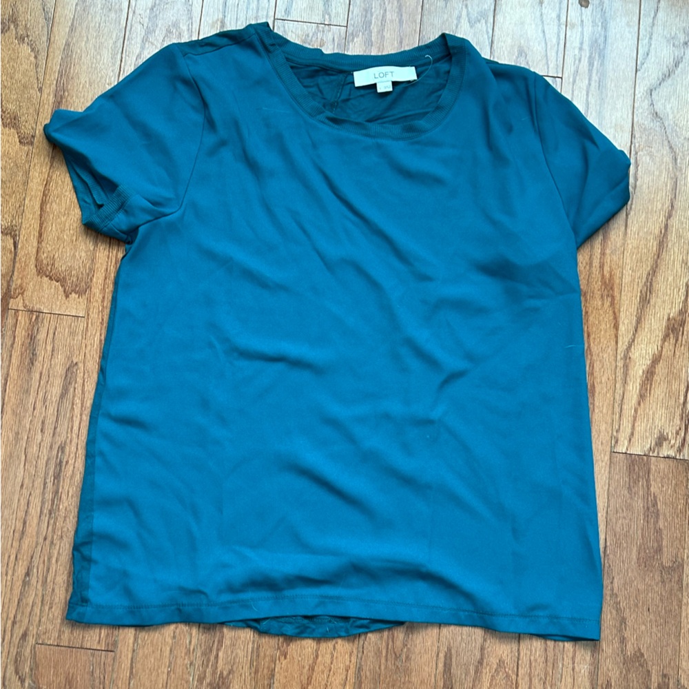 Gorgeous Loft blue green shirt